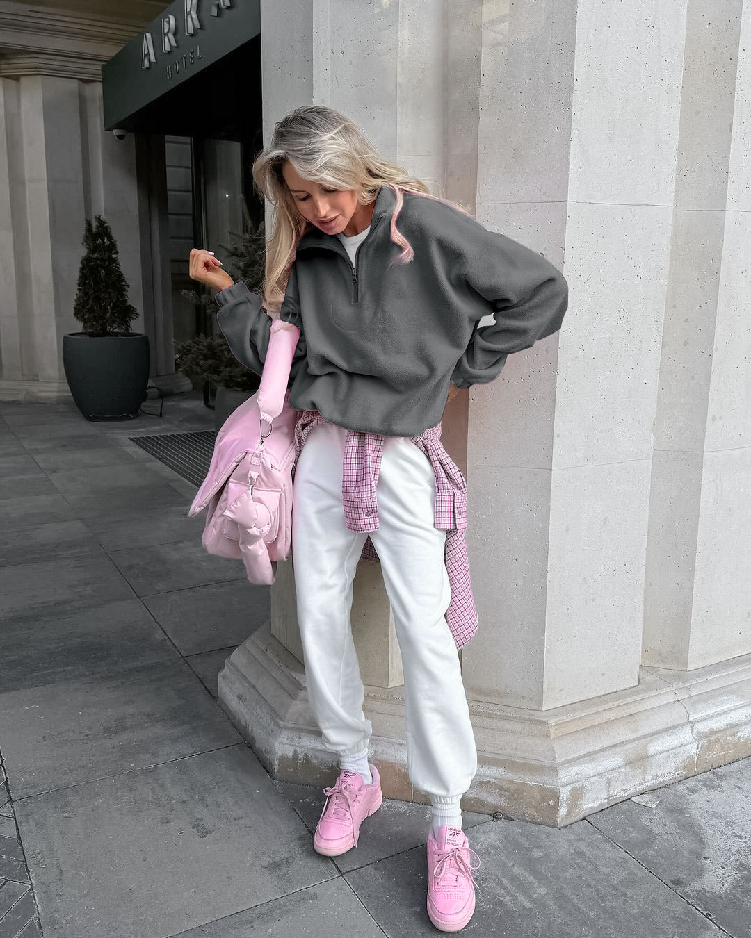 2c685ce1e9a3e95f9dfda838403c559a_1765845985_7448.jpg 2c685ce1e9a3e95f9dfda838403c559a_1765845985_7448.jpg